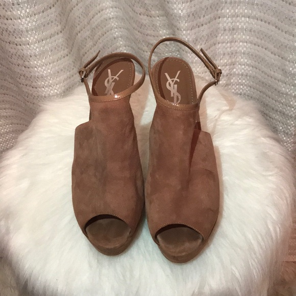 Authentic YSL suede heels - Picture 2 of 5